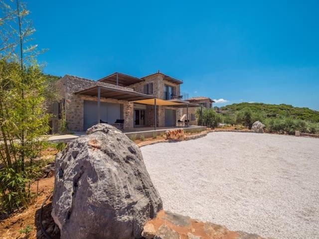 Zen Rocks Resort Kalianeika Εξωτερικό φωτογραφία